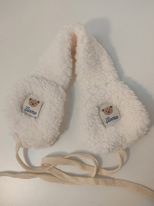 Lace Up Warm Fleece Earmuffs-1